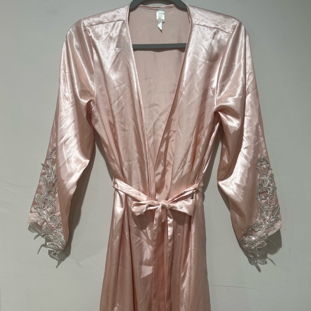 Flora Nikrooz “Stella” Long Pink Robe | Bridal Boudoir Luxury Lingerie Robe